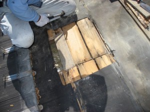 二次防水材（屋根ルーフィング）の補修